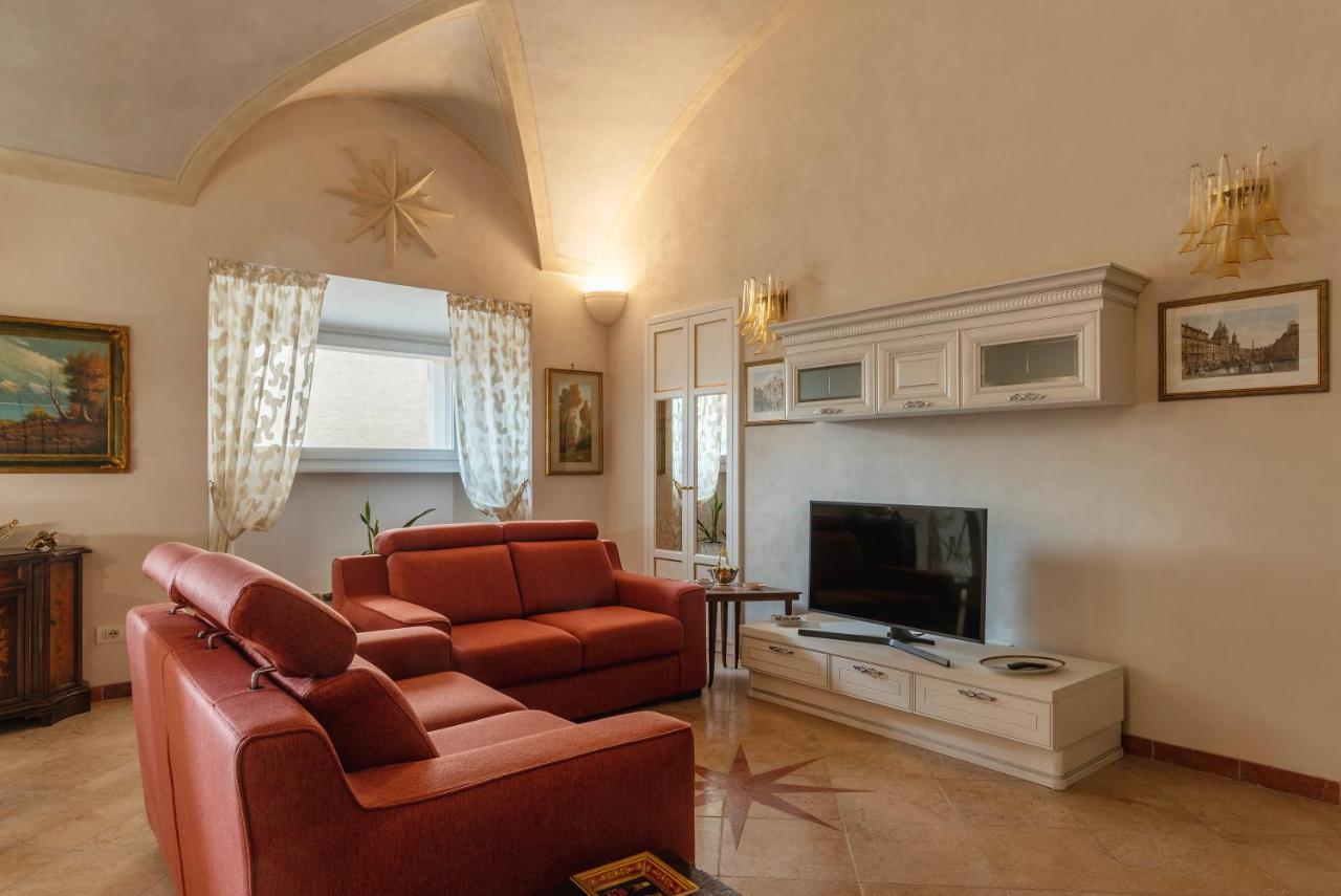 Palazzo Altieri Elegant Apartment Rom Exteriör bild